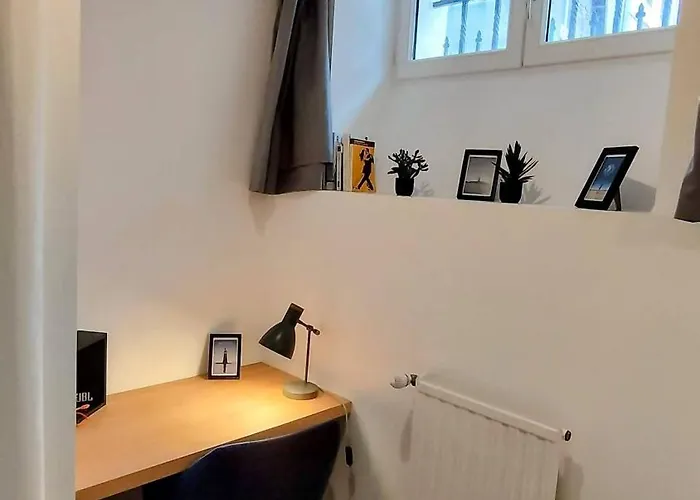 2 Maison Dior, Centre, A 500 M 아파트 *