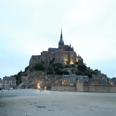 2 Maison Dior, Centre, A 500 M